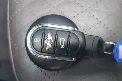 MINI MINI 2016, 85700 км, за 16520 USD - фото 31