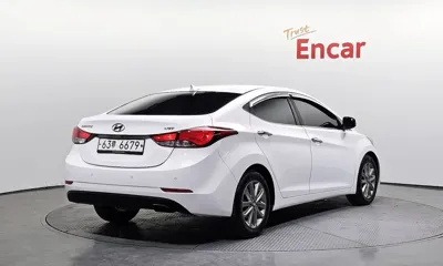 Hyundai Avante 2014, 77520 км, за 4266.77 USD