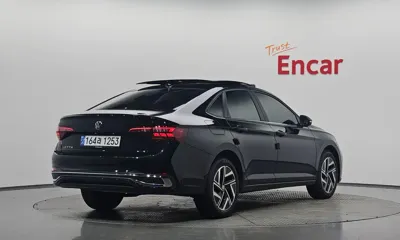 Volkswagen Jetta 2024, 14957 км, за 18818.77 USD