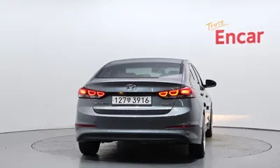 Hyundai Avante 2016, 138702 км, за 4543.98 USD