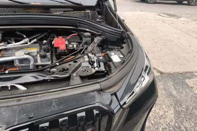 BMW iX1