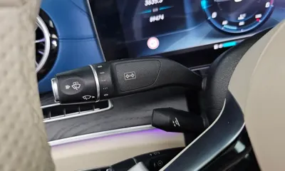 Mercedes-Benz E-Class 2018, 89474 км, за 26710.11 USD - фото 30