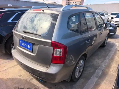 Kia Carens 2012, 53000 км, за 2745.13 USD