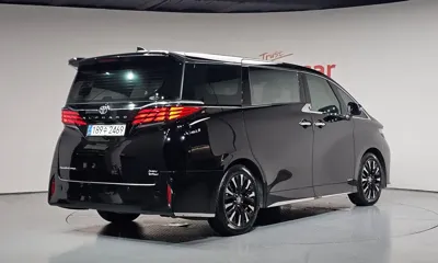Toyota Alphard 2024, 35681 км, за 57654.75 USD