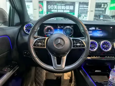 Mercedes-Benz EQA 2024, 30000 км, за 17951.39 USD - фото 8