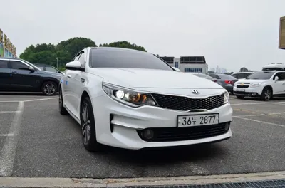 Kia K5 2016, 166451 км, за 5798.05 USD