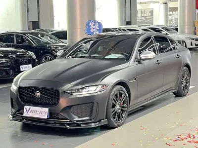 Jaguar XEL · 2024 год