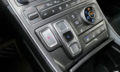 Hyundai Santafe 2021, 83487 км, за 17178.72 USD - фото 9