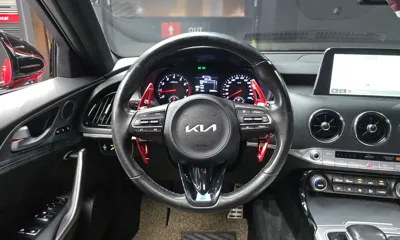Kia Stinger 2019, 89820 км, за 10174.61 USD - фото 13