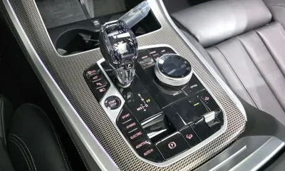 BMW X5 2022, 43159 км, за 65140.1 USD - фото 9