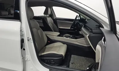 Kia K5 2024, 55474 км, за 19094.81 USD - фото 10