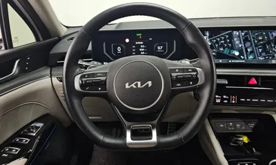 Kia K5 2024, 55474 км, за 19094.81 USD - фото 13