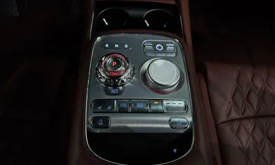 Genesis G90 2023, 17170 км, за 70775.97 USD - фото 9