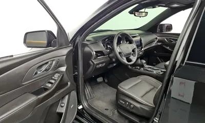 ChevroletGMDaewoo Traverse 2023, 10018 км, за 24696.08 USD - фото 10