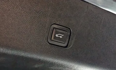 ChevroletGMDaewoo Traverse 2023, 10018 км, за 24696.08 USD - фото 17