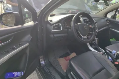 Suzuki S-Cross