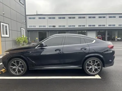 BMW X6 2021, 105649 км, за 41289.22 USD