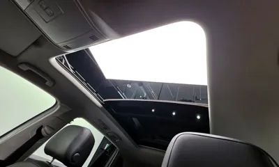 Volkswagen Tiguan 2018, 49244 км, за 13596.16 USD - фото 31