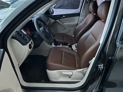 Volkswagen Tiguan 2015, 120000 км, за 5414.84 USD - фото 12