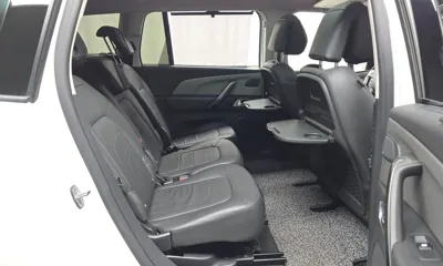 Citroen-DS C4 SpaceTourer 2021, 64779 км, за 12217.55 USD - фото 12