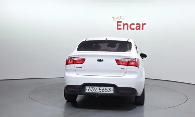 Kia Pride 2012, 115547 км, за 3239.03 USD