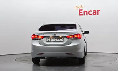 Hyundai Avante 2012, 49523 км, за 1962.72 USD