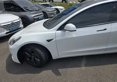 Tesla Model 3 2022, 135721 км, за 3702.25 USD