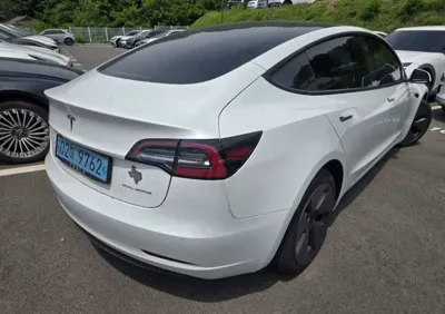 Tesla Model 3 2022, 135721 км, за 3672.59 USD - фото 6