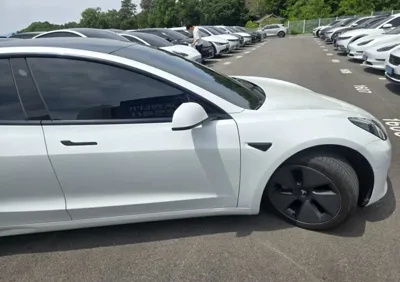 Tesla Model 3 2022, 135721 км, за 3672.59 USD - фото 8
