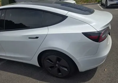 Tesla Model 3 2022, 135721 км, за 3672.59 USD - фото 10