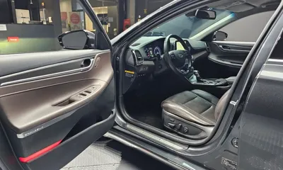 Hyundai Grandeur 2019, 186943 км, за 7546.19 USD - фото 10
