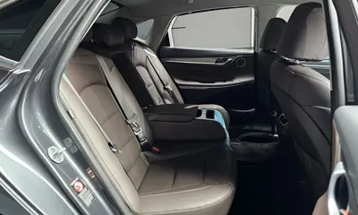 Hyundai Grandeur 2019, 186943 км, за 7546.19 USD - фото 12