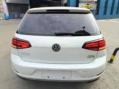 Volkswagen Golf 2018, 109800 км, за 7415.98 USD - фото 6
