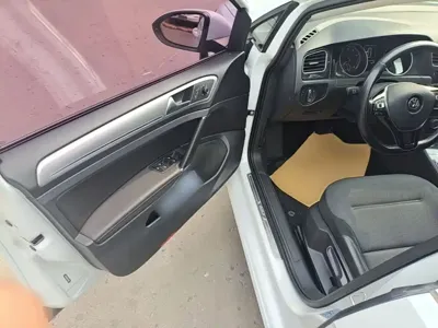 Volkswagen Golf 2018, 109800 км, за 7415.98 USD - фото 16