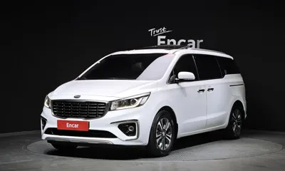 Kia Canival · 2019 год
