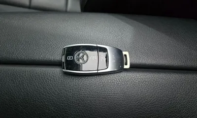Mercedes-Benz E-Class 2019, 79767 км, за 14626.53 USD - фото 16