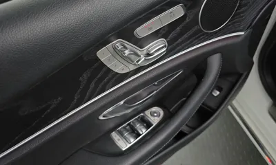 Mercedes-Benz E-Class 2019, 79767 км, за 14626.53 USD - фото 18