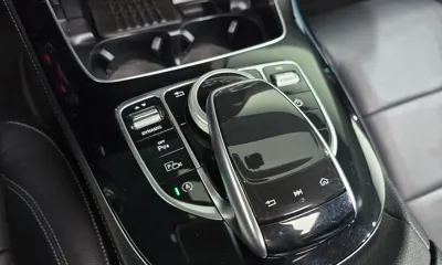 Mercedes-Benz E-Class 2019, 79767 км, за 14626.53 USD - фото 19