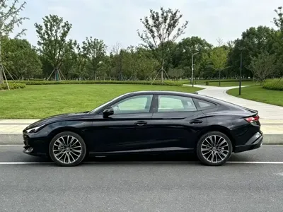 MG MG7 2023, 30000 км, за 11109.26 USD