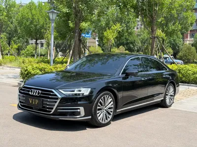 Audi A8 2022, 43000 км, за 70208.64 USD
