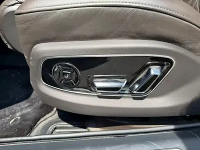 Audi A8 2022, 43000 км, за 70208.64 USD - фото 6