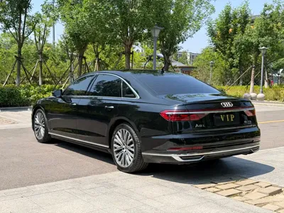 Audi A8 2022, 43000 км, за 70208.64 USD - фото 19