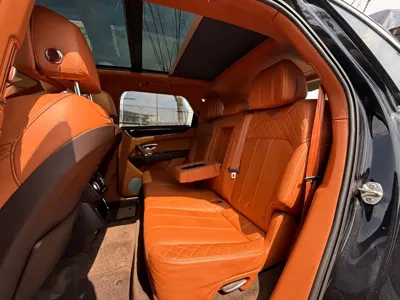 Bentley Bentayga 2016, 140000 км, за 96546.05 USD - фото 10