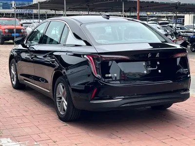 Hongqi Hongqi E-QM5 2026, 1000 км, за 15769.9 USD