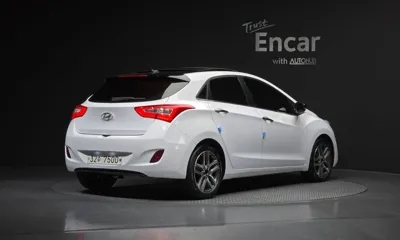 Hyundai i30 2015, 116985 км, за 4955.4 USD