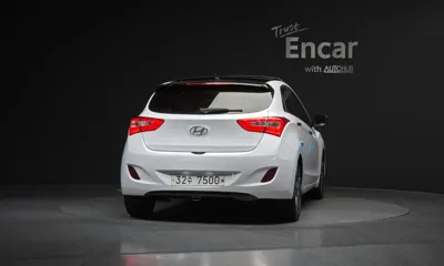 Hyundai i30 2015, 116985 км, за 4955.4 USD
