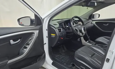 Hyundai i30 2015, 116985 км, за 4955.4 USD - фото 10