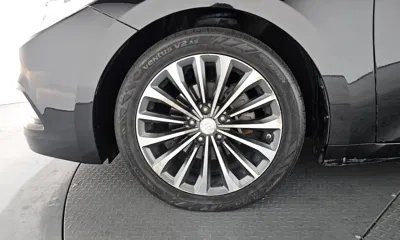 Hyundai Grandeur 2014, 160242 км, за 3112.58 USD