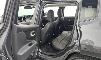 Jeep Renegade 2023, 27506 км, за 15364.23 USD - фото 13