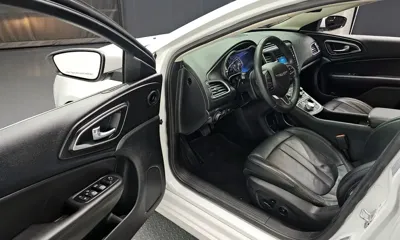 Chrysler 200 2015, 124836 км, за 2540.72 USD - фото 11